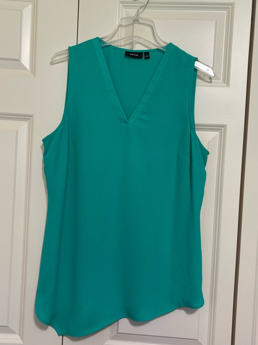Apt. 9 Teal V-Neck Sleeveless Blouse